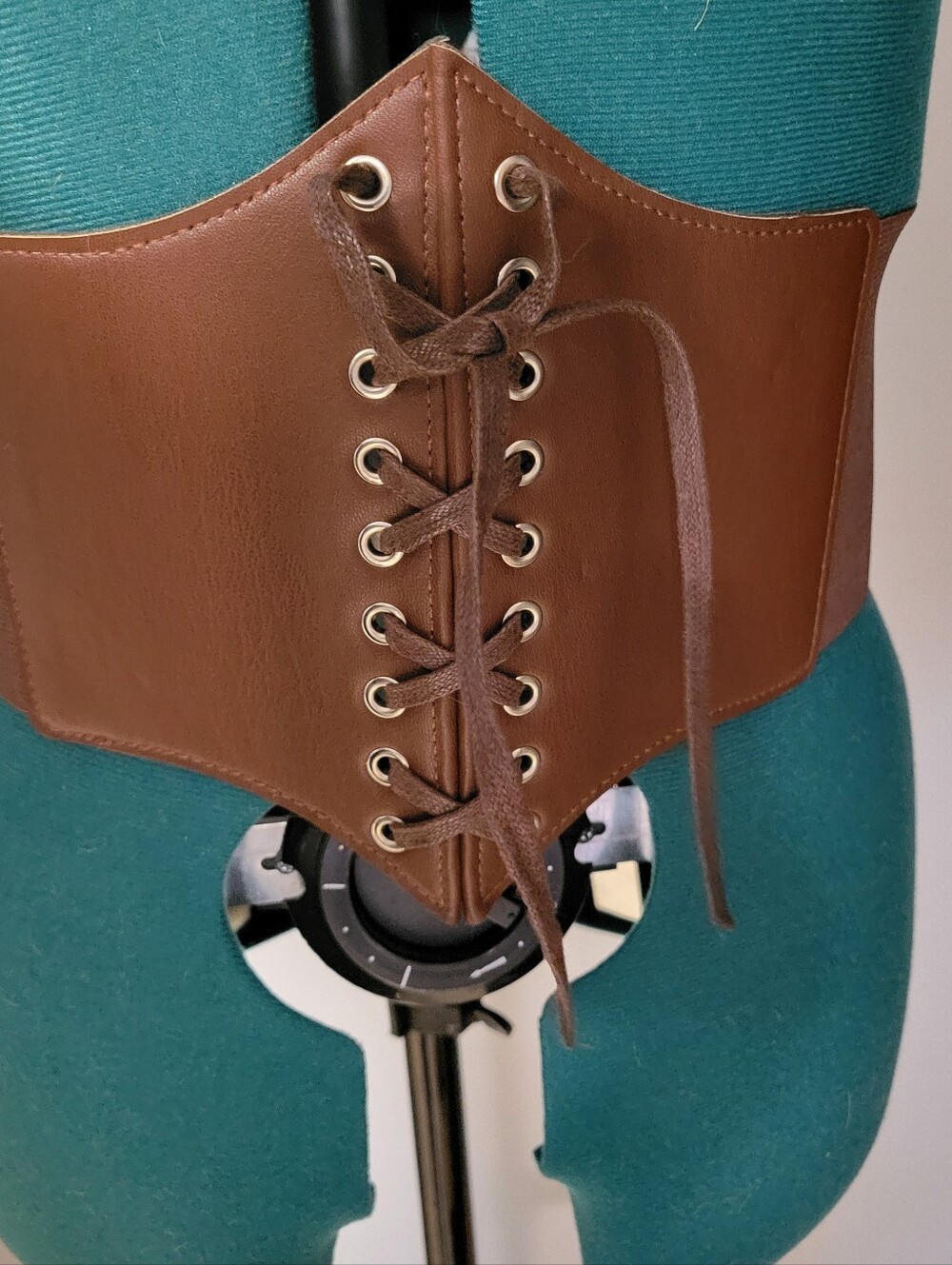 Plus Size Brown Lace-Up Waist Cinch Belt - Accessories Faux Leather